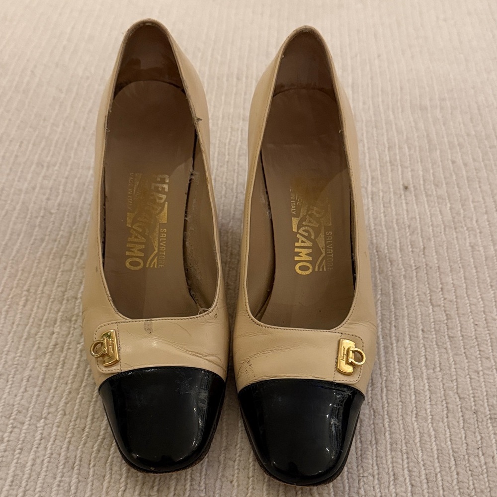 Salvatore Ferragamo Pumps